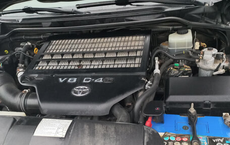 Toyota Land Cruiser 200, 2008 год, 2 770 000 рублей, 15 фотография