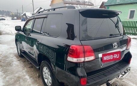 Toyota Land Cruiser 200, 2008 год, 2 770 000 рублей, 9 фотография