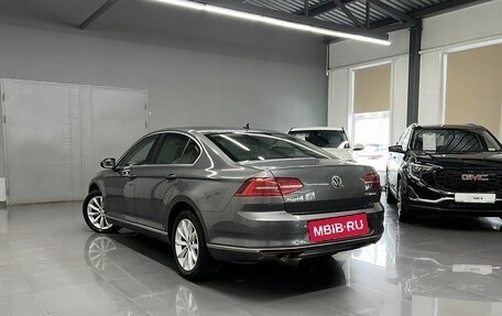 Volkswagen Passat B8 рестайлинг, 2015 год, 1 645 000 рублей, 6 фотография
