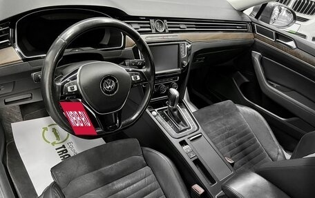 Volkswagen Passat B8 рестайлинг, 2015 год, 1 645 000 рублей, 8 фотография