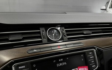 Volkswagen Passat B8 рестайлинг, 2015 год, 1 645 000 рублей, 14 фотография