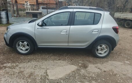 Renault Sandero II рестайлинг, 2021 год, 1 150 000 рублей, 6 фотография