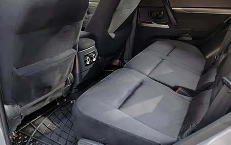 Mitsubishi Pajero IV, 2012 год, 2 200 000 рублей, 10 фотография