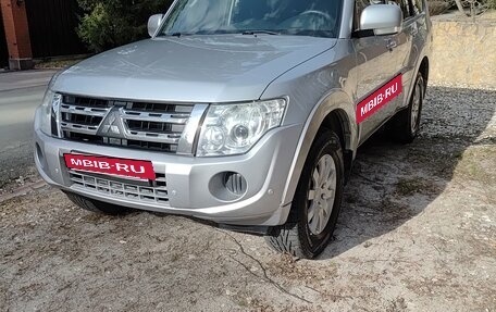 Mitsubishi Pajero IV, 2012 год, 2 200 000 рублей, 15 фотография