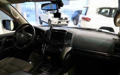 Toyota Land Cruiser 200, 2008 год, 2 850 000 рублей, 14 фотография