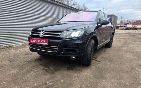 Volkswagen Touareg III, 2011 год, 1 200 000 рублей, 3 фотография