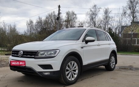 Volkswagen Tiguan II, 2017 год, 2 480 000 рублей, 1 фотография