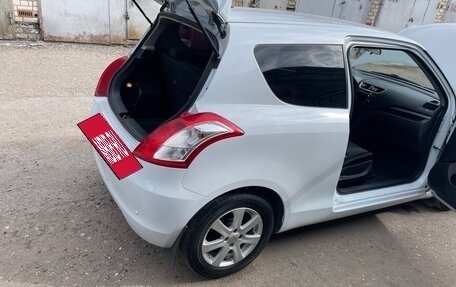Suzuki Swift IV, 2013 год, 780 000 рублей, 1 фотография