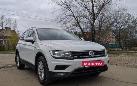 Volkswagen Tiguan II, 2017 год, 2 480 000 рублей, 6 фотография