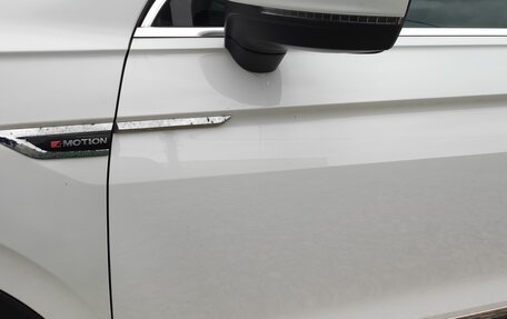 Volkswagen Tiguan II, 2017 год, 2 480 000 рублей, 19 фотография