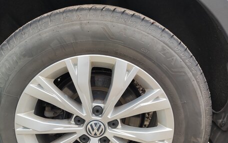 Volkswagen Tiguan II, 2017 год, 2 480 000 рублей, 17 фотография