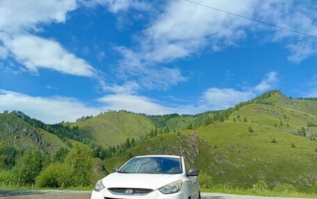 Hyundai ix35 I рестайлинг, 2011 год, 1 300 000 рублей, 5 фотография