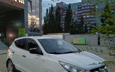 Hyundai ix35 I рестайлинг, 2011 год, 1 300 000 рублей, 6 фотография