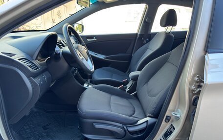 Hyundai Solaris II рестайлинг, 2012 год, 830 000 рублей, 10 фотография