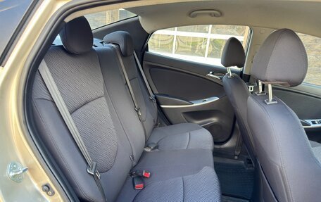 Hyundai Solaris II рестайлинг, 2012 год, 830 000 рублей, 17 фотография