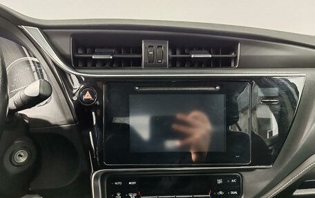 Toyota Corolla, 2018 год, 1 675 000 рублей, 15 фотография