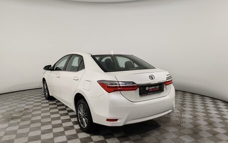 Toyota Corolla, 2018 год, 1 675 000 рублей, 7 фотография