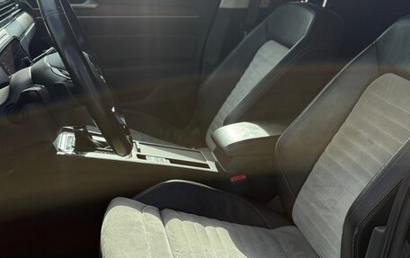 Volkswagen Passat B8 рестайлинг, 2017 год, 1 635 000 рублей, 21 фотография