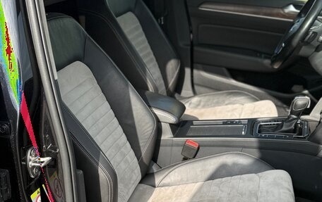 Volkswagen Passat B8 рестайлинг, 2017 год, 1 635 000 рублей, 13 фотография