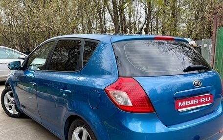 KIA cee'd I рестайлинг, 2011 год, 720 000 рублей, 3 фотография