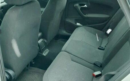 Volkswagen Polo VI (EU Market), 2012 год, 950 000 рублей, 4 фотография