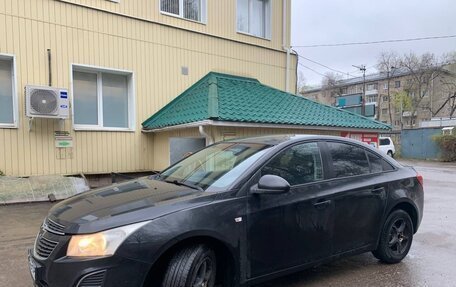 Chevrolet Cruze II, 2013 год, 680 000 рублей, 2 фотография