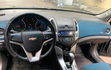 Chevrolet Cruze II, 2013 год, 680 000 рублей, 9 фотография