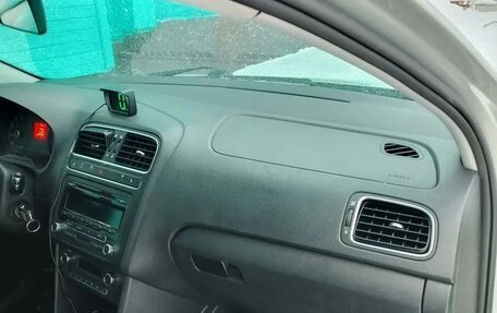 Volkswagen Polo VI (EU Market), 2012 год, 950 000 рублей, 12 фотография