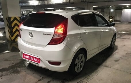 Hyundai Solaris II рестайлинг, 2014 год, 800 000 рублей, 6 фотография