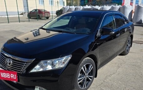 Toyota Camry, 2014 год, 2 100 000 рублей, 3 фотография