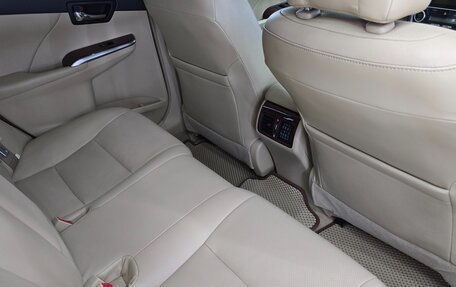 Toyota Camry, 2014 год, 2 100 000 рублей, 13 фотография