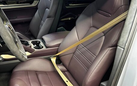 Porsche Cayenne III, 2024 год, 18 800 000 рублей, 3 фотография