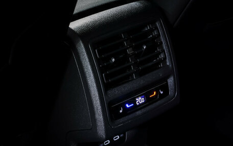 Volkswagen Golf GTI, 2021 год, 3 985 000 рублей, 13 фотография