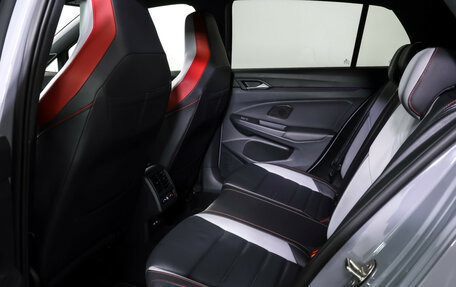 Volkswagen Golf GTI, 2021 год, 3 985 000 рублей, 12 фотография