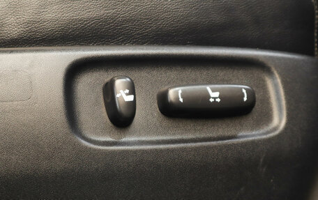 Toyota Land Cruiser 200, 2012 год, 3 849 000 рублей, 25 фотография