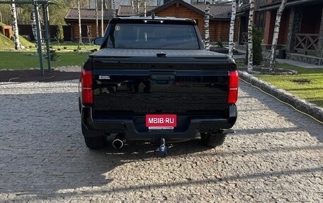 Toyota Tacoma, 2024 год, 9 450 000 рублей, 2 фотография