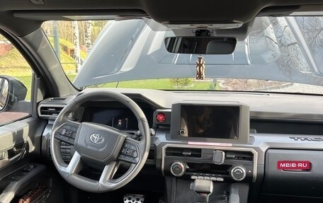 Toyota Tacoma, 2024 год, 9 450 000 рублей, 7 фотография