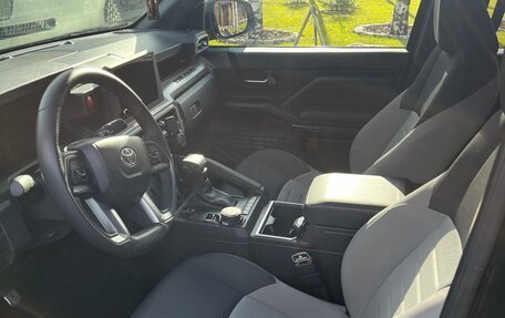 Toyota Tacoma, 2024 год, 9 450 000 рублей, 12 фотография