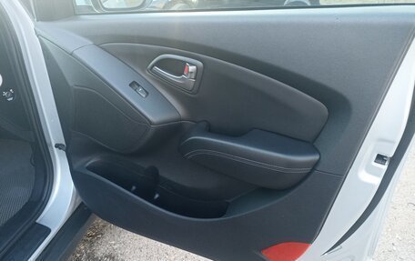 Hyundai ix35 I рестайлинг, 2014 год, 1 450 000 рублей, 12 фотография