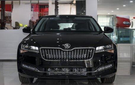 Skoda Superb III рестайлинг, 2025 год, 2 500 000 рублей, 4 фотография