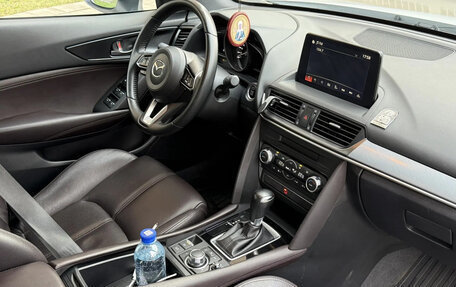 Mazda CX-4, 2023 год, 3 100 000 рублей, 9 фотография