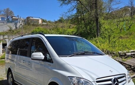 Mercedes-Benz Viano, 2013 год, 2 950 000 рублей, 2 фотография