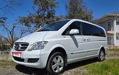 Mercedes-Benz Viano, 2013 год, 2 950 000 рублей, 4 фотография