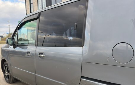 Honda Mobilio Spike I рестайлинг, 2004 год, 345 000 рублей, 14 фотография