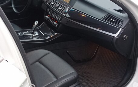 BMW 5 серия, 2012 год, 1 750 000 рублей, 7 фотография