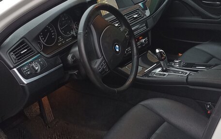 BMW 5 серия, 2012 год, 1 750 000 рублей, 5 фотография