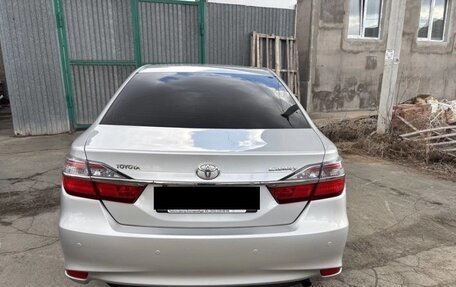 Toyota Camry, 2015 год, 2 200 000 рублей, 4 фотография