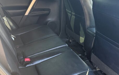 Toyota RAV4, 2014 год, 1 800 000 рублей, 10 фотография