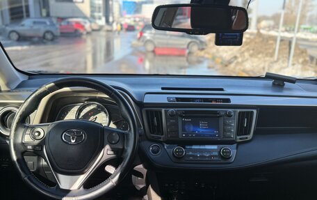 Toyota RAV4, 2014 год, 1 800 000 рублей, 13 фотография