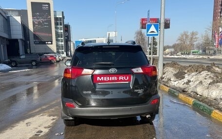 Toyota RAV4, 2014 год, 1 800 000 рублей, 8 фотография